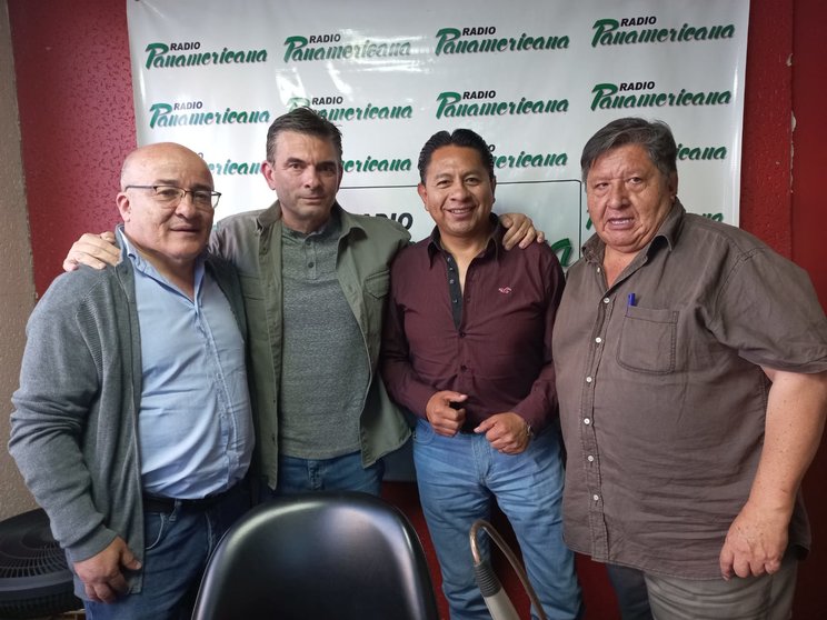 De izquierda a derecha: Hugo Moldiz, Rodrigo Paz, José Luis Flores y Manuel Morales.