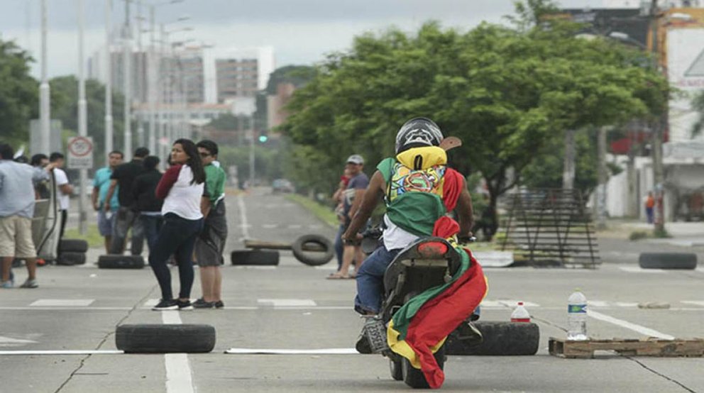 Paro cívico Santa Cruz. (Foto: Los Tiempos).