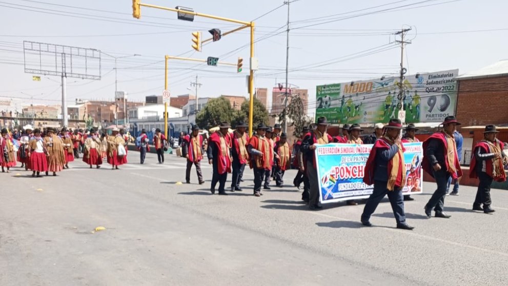 Marcha de la Federación de Campesinos Túpac Katari. (Foto: La Razón).